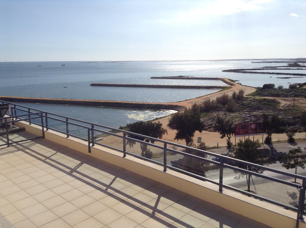 Privilege Folha De Louro With Rooftop Pool, Village Marina - Apartment Olhao