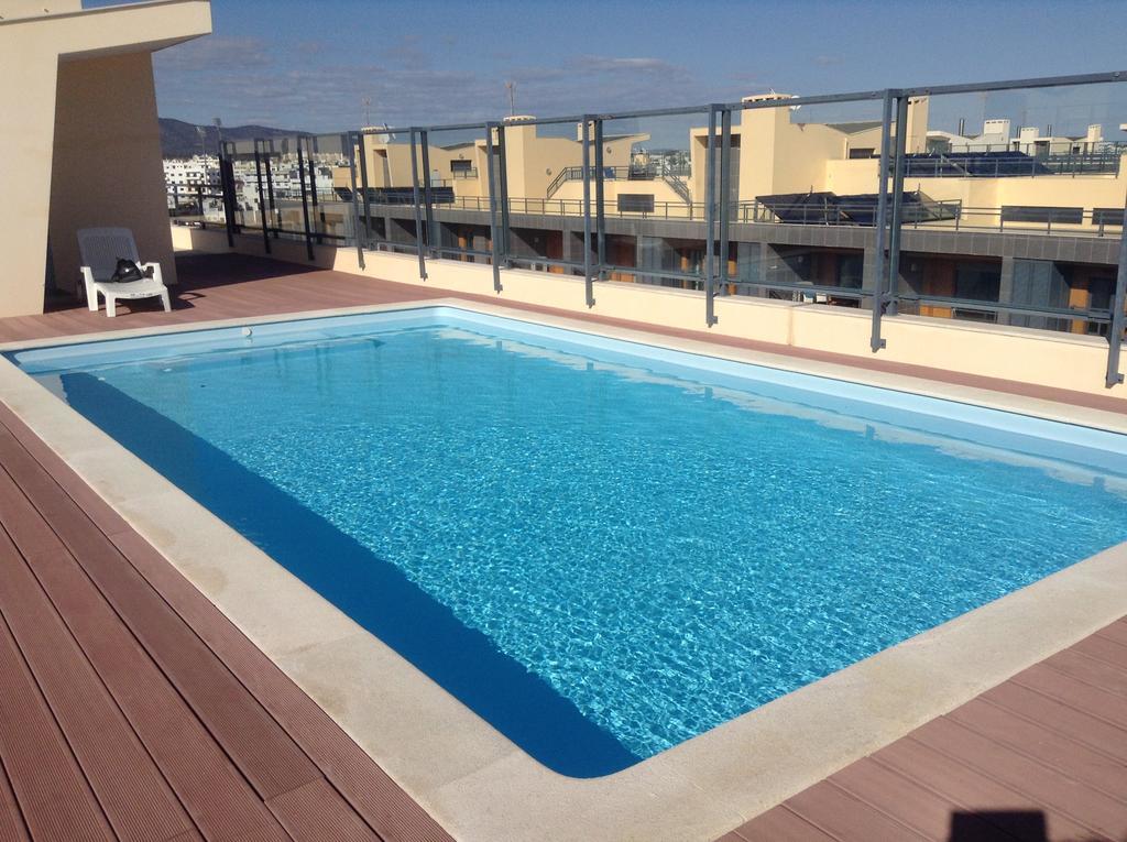 Privilege Folha De Louro With Rooftop Pool, Village Marina - Olhao