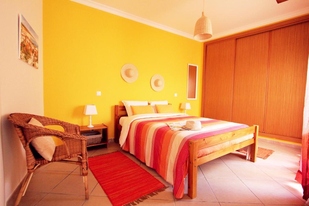 Guest house Casa A Sul - Guesthouses