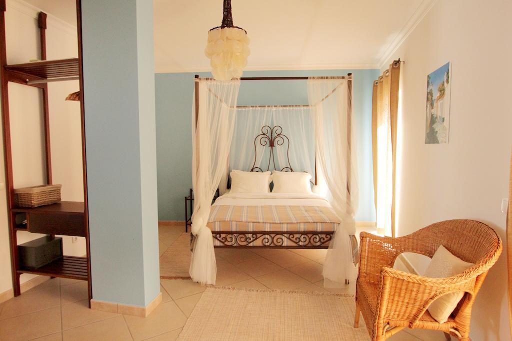 Guest house Casa A Sul - Guesthouses *