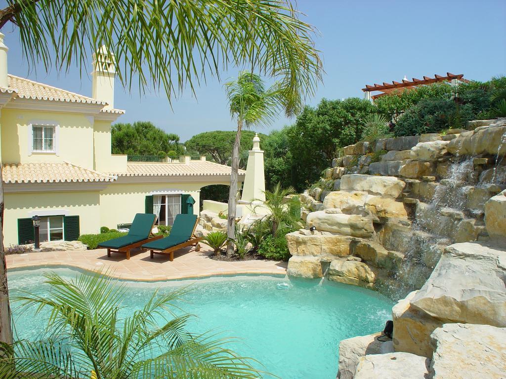 Villa Bella By Shirley Dunne
