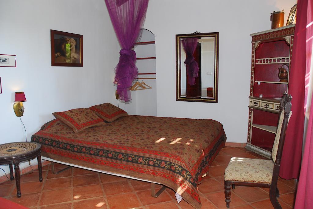 Montes De Baixo