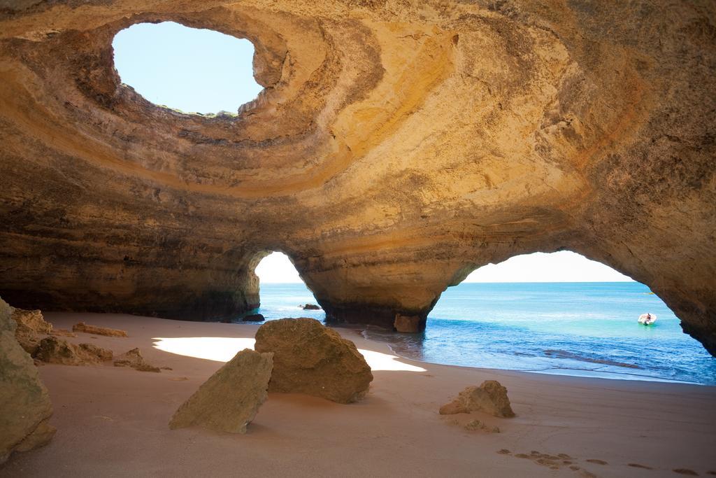 Caroni Vilamoura