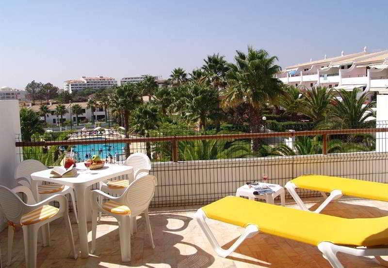 Aparthotel Cheerfulway Alba 3*