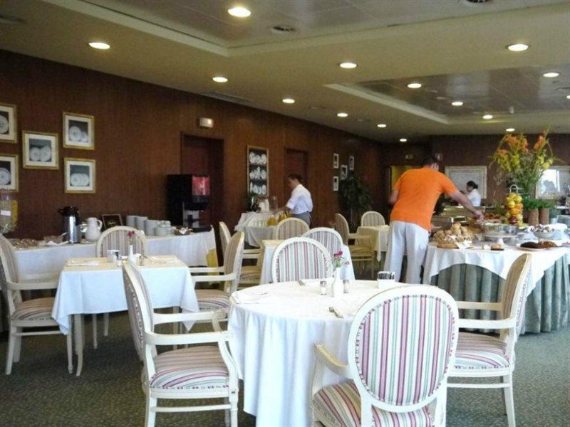 Hotel Nh Centro 4*
