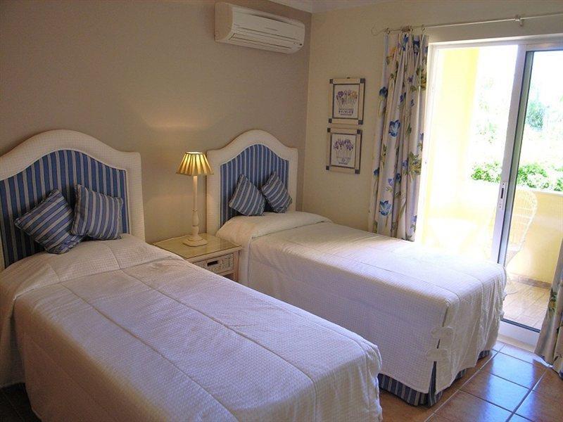 Resort Jardim Da Meia 4*