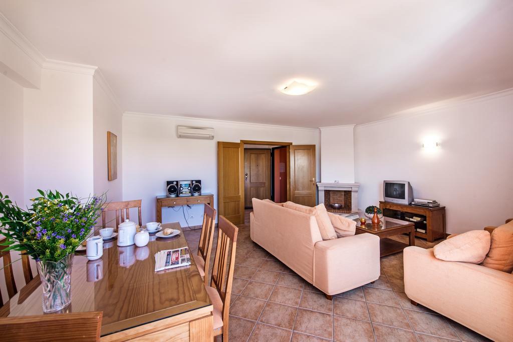 Resort Jardim Da Meia