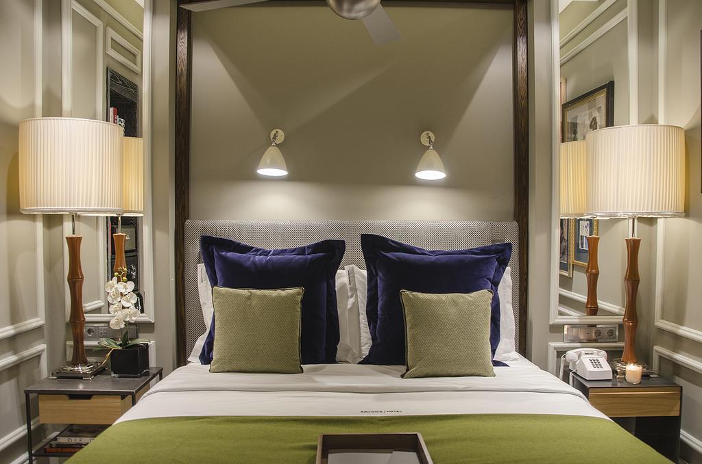Hotel Browns