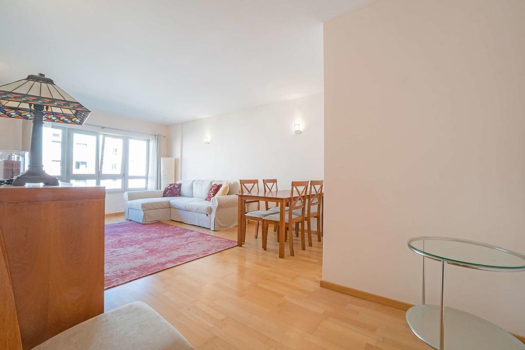Appartement 1-minute Walk To The Metro And 2 To The Supermarket *