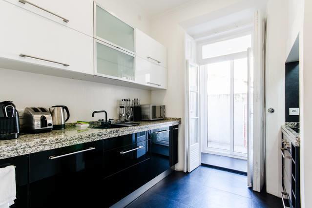 Apartment Luxury Apartment In City Centre - Avenida Da Liberdade Lisbon