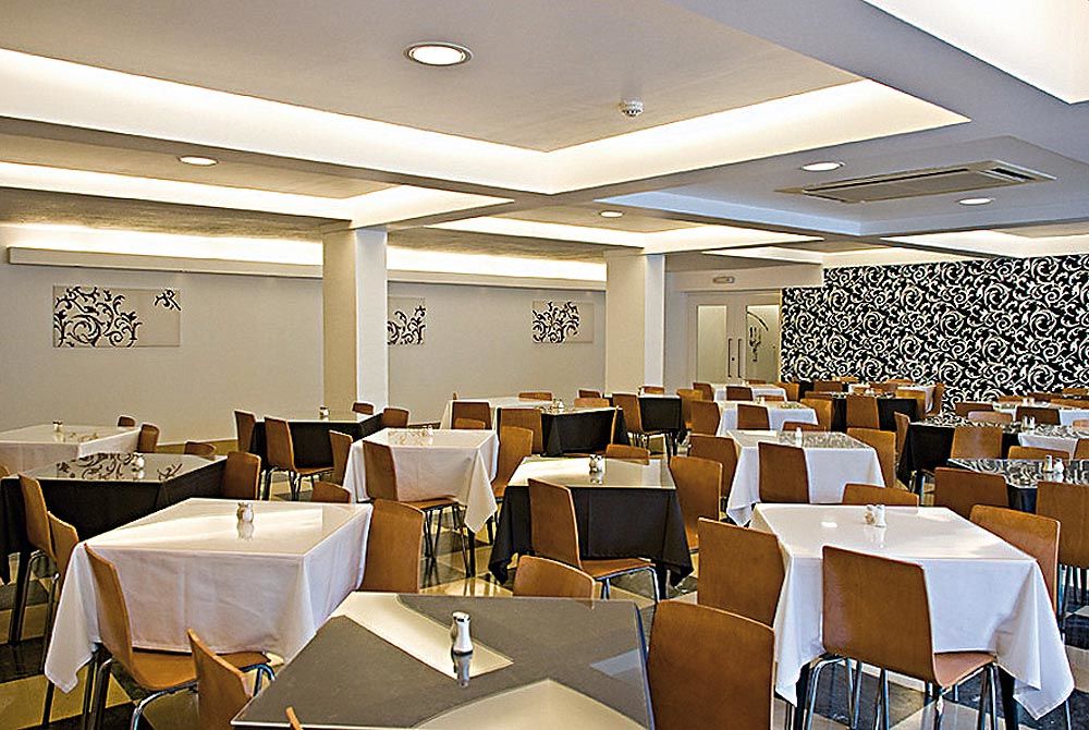 Londres / Cascais Hotel 3*