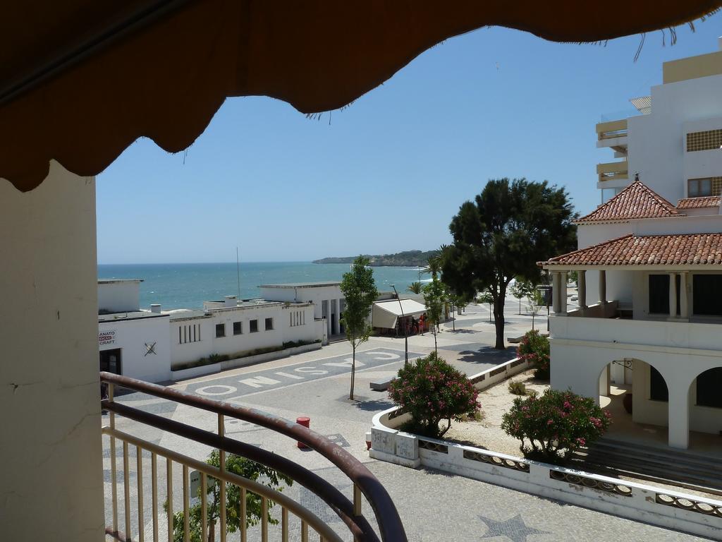 Avenida Beira Mar Apartment *