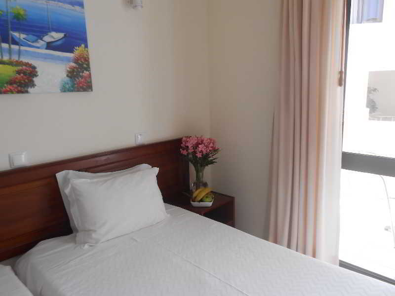 Boutique Marina S. Roque