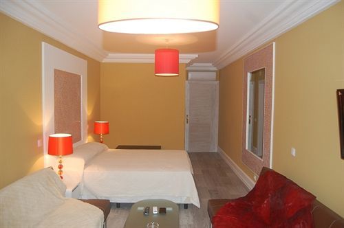 Seventies 3* Lagos