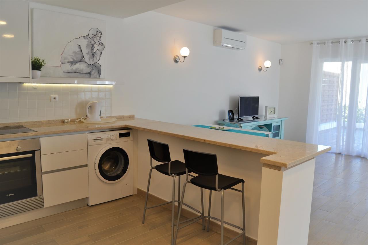 Apartment Vila Bella, Meia Praia, *