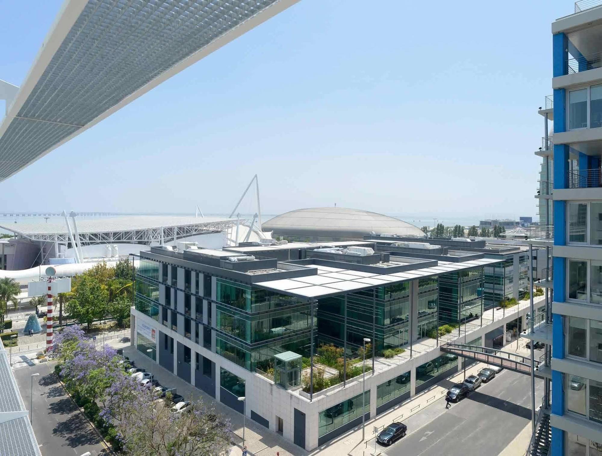 Ibis Parque Nacoes 3* Lisbon