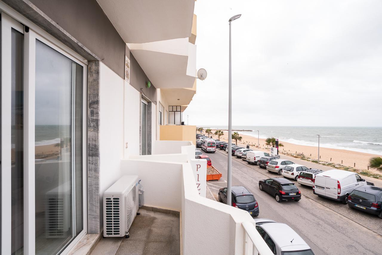 T2 Avenida- Frente Mar, Ar-condicionado, Wifi Apartamento *