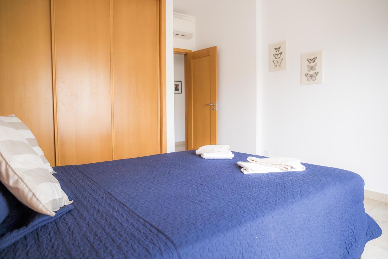 Apartment C02 - Luxury 3 Bed With Pool View *
