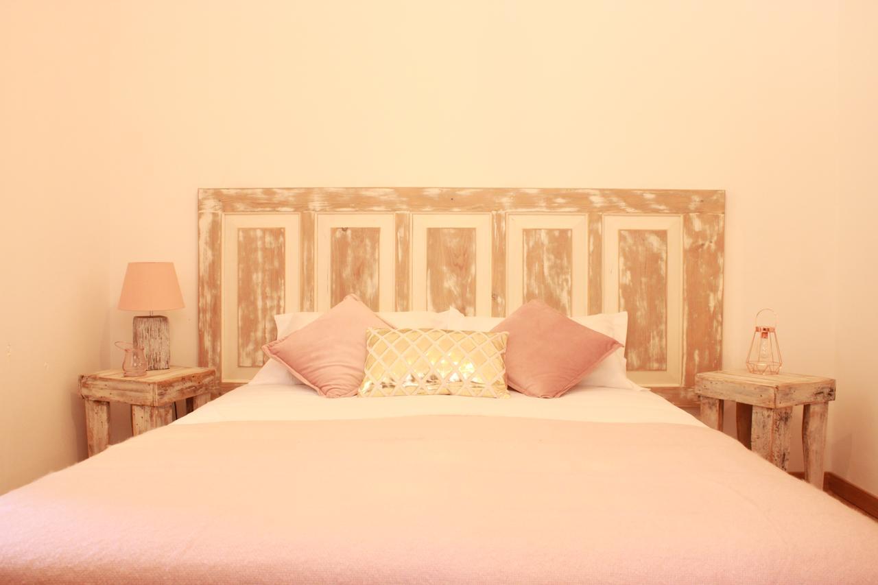 Bed & Breakfast Lanui Vintage Sintra