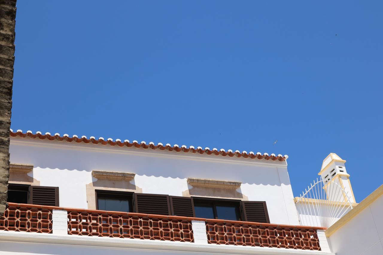Casa Malpique Pensión Albufeira