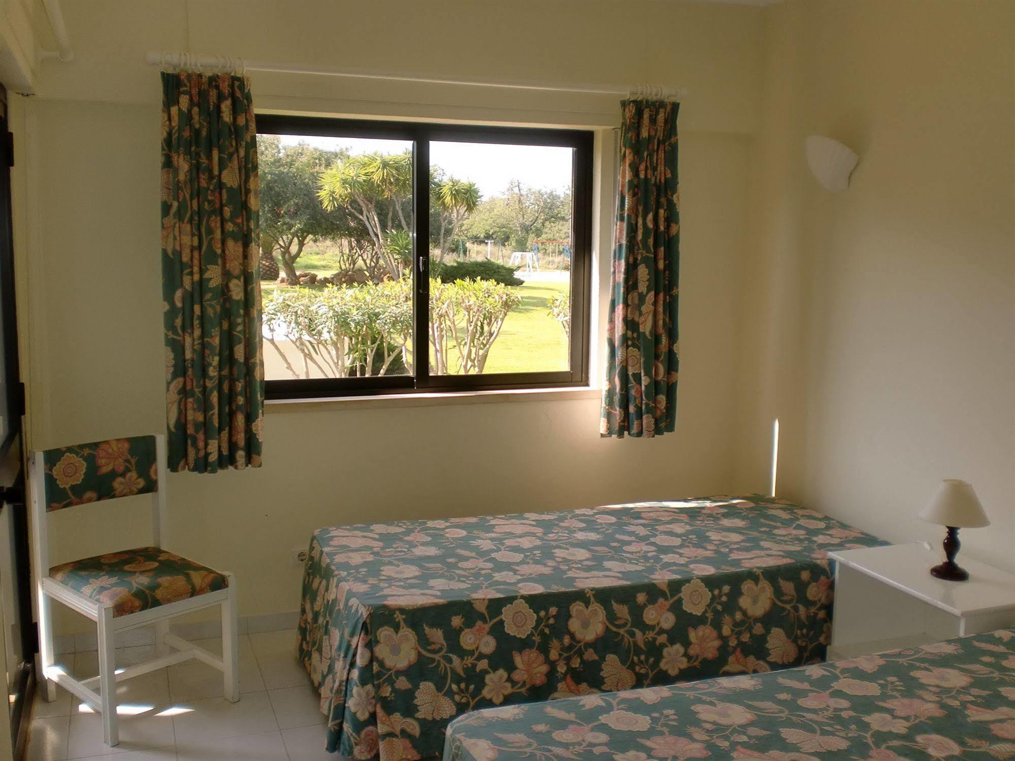 Holiday park Ponta Grande Carvoeiro 3*