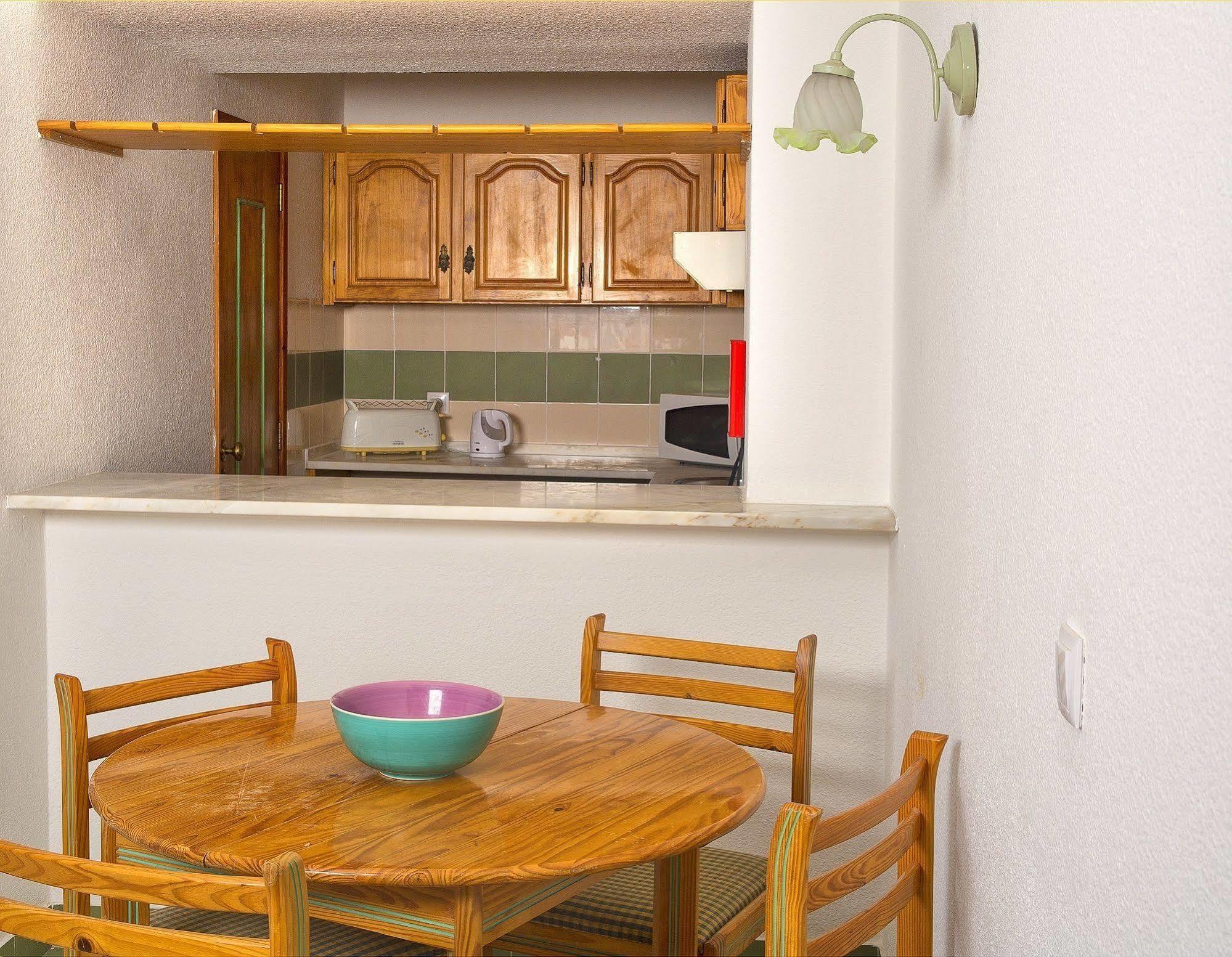 Aparthotel Ourabay - Art & Holidays 4*