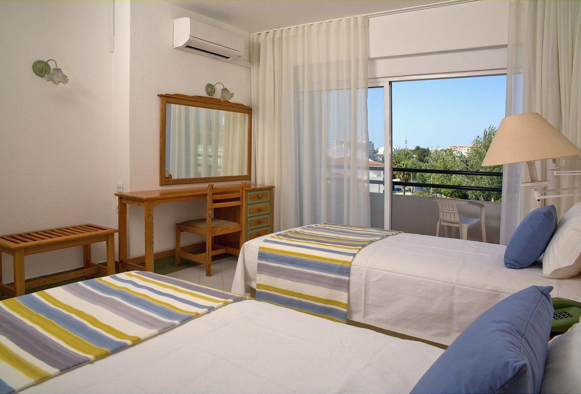 Ourabay - Art & Holidays 4*