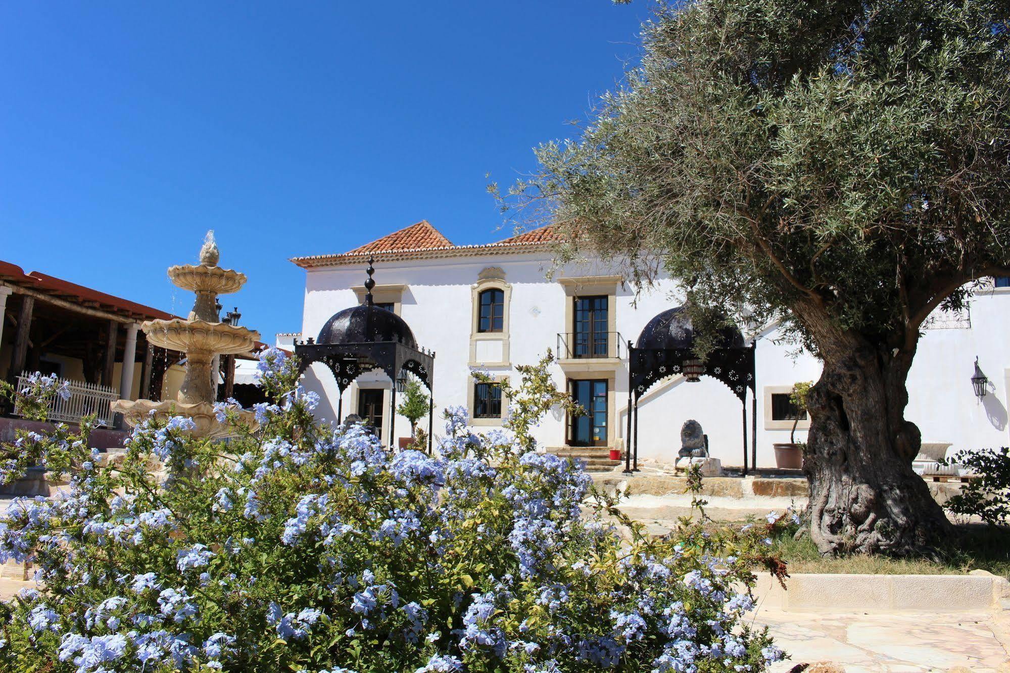 Hotel De Charme Capela Das Artes 4* Armacao de Pera