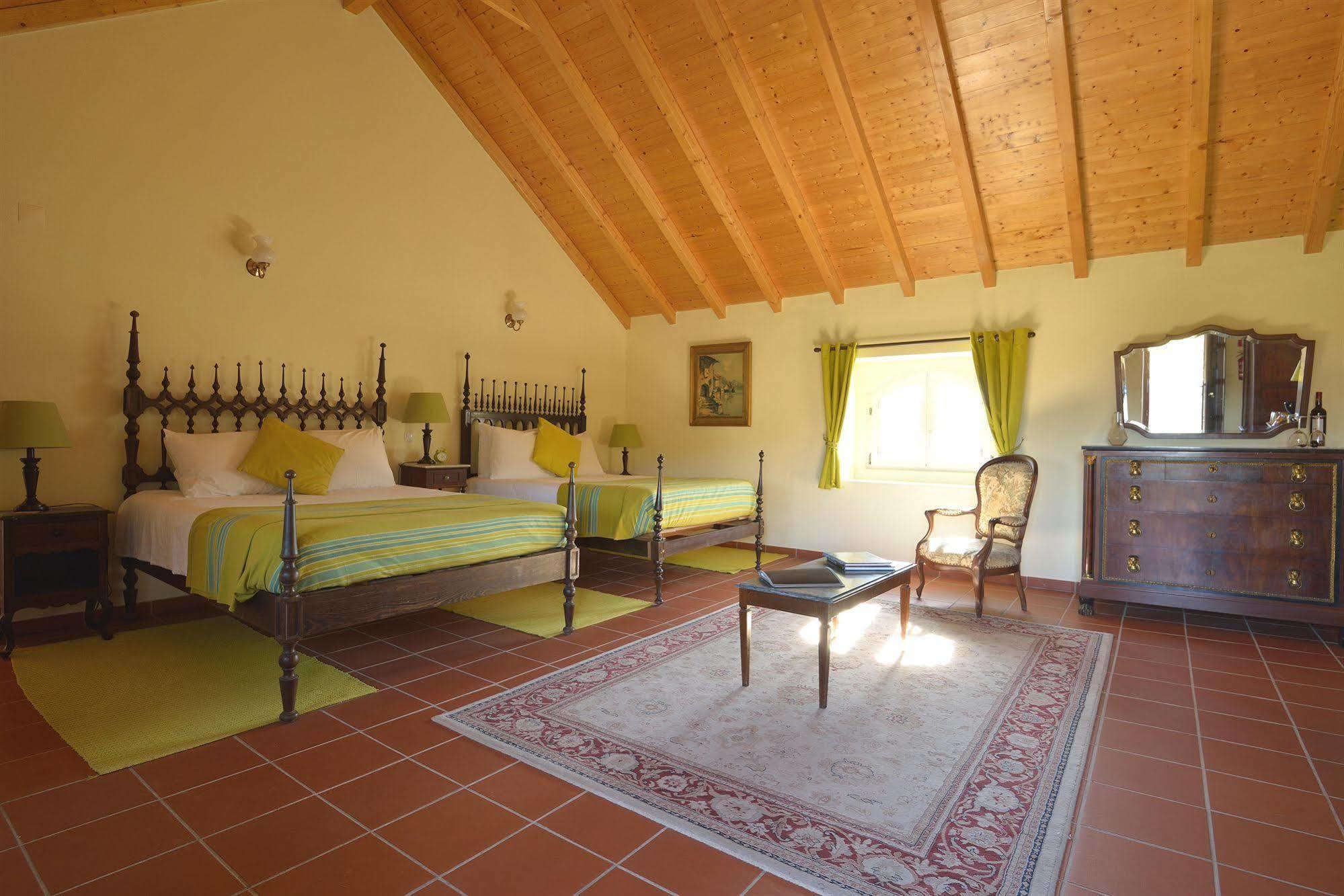 Bed & Breakfast Quinta Do Scoto 4*