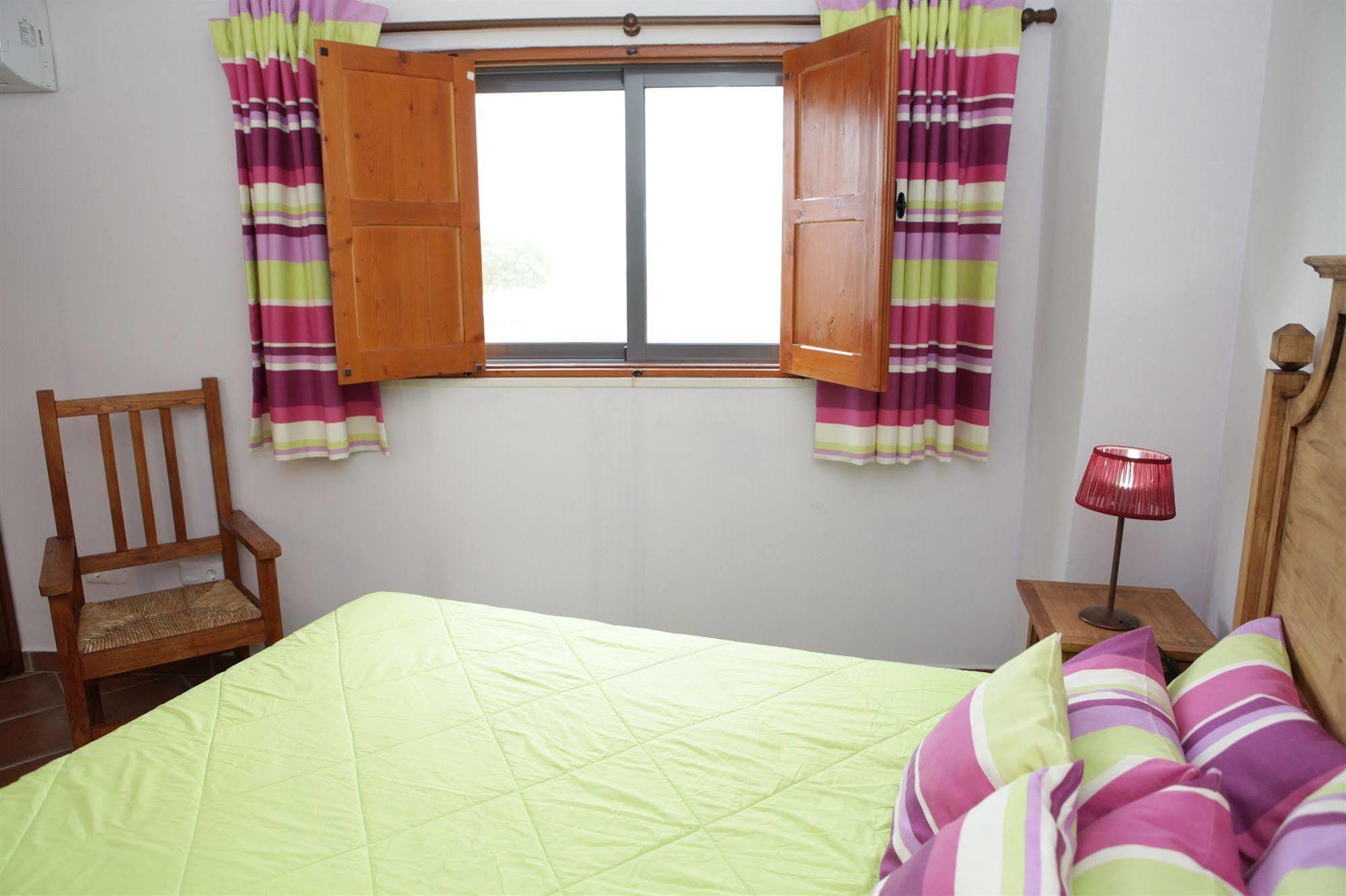 Casas Do Palheiro Velho * Castro Marim