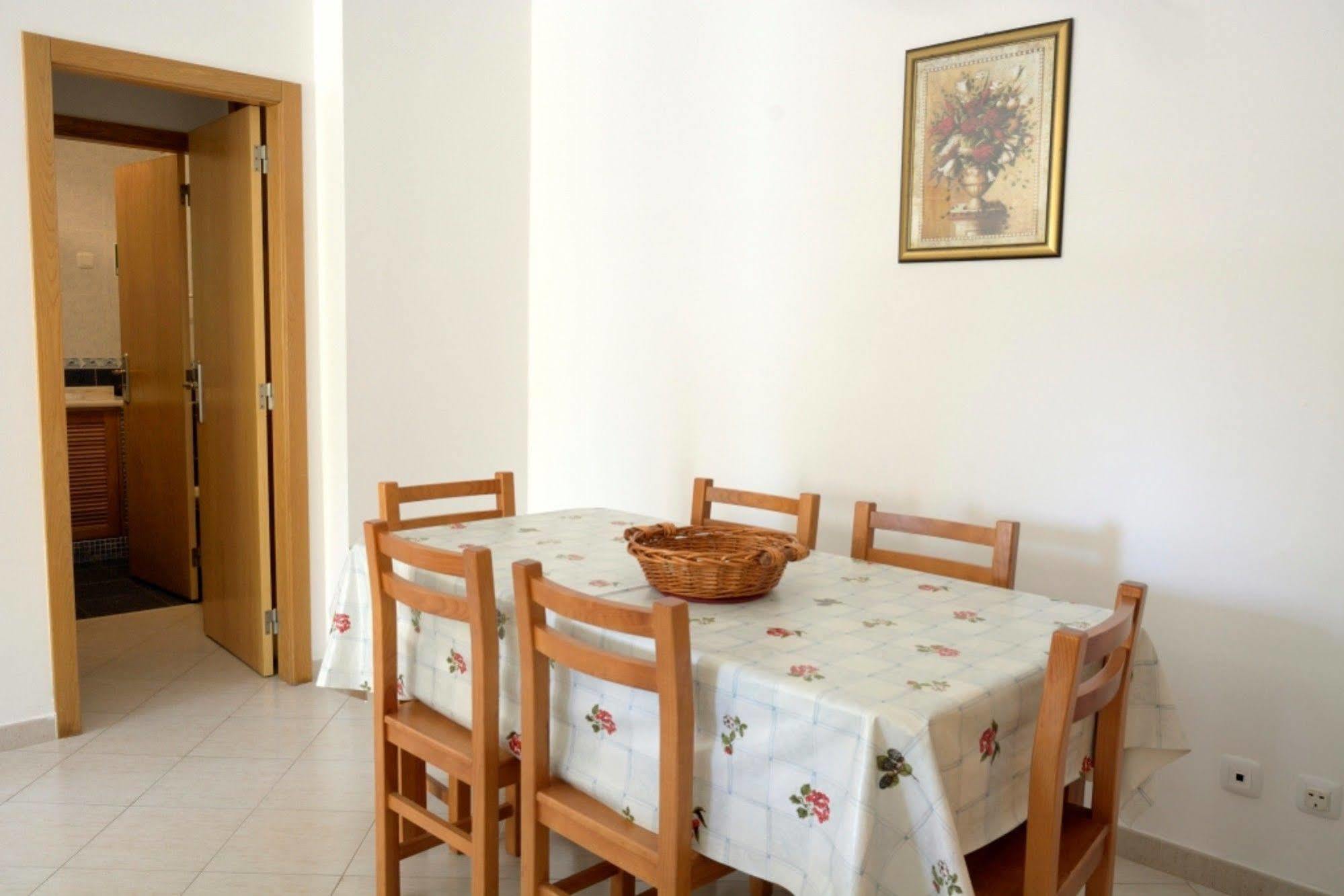 Apartment Akisol Armacao Pera Beach *