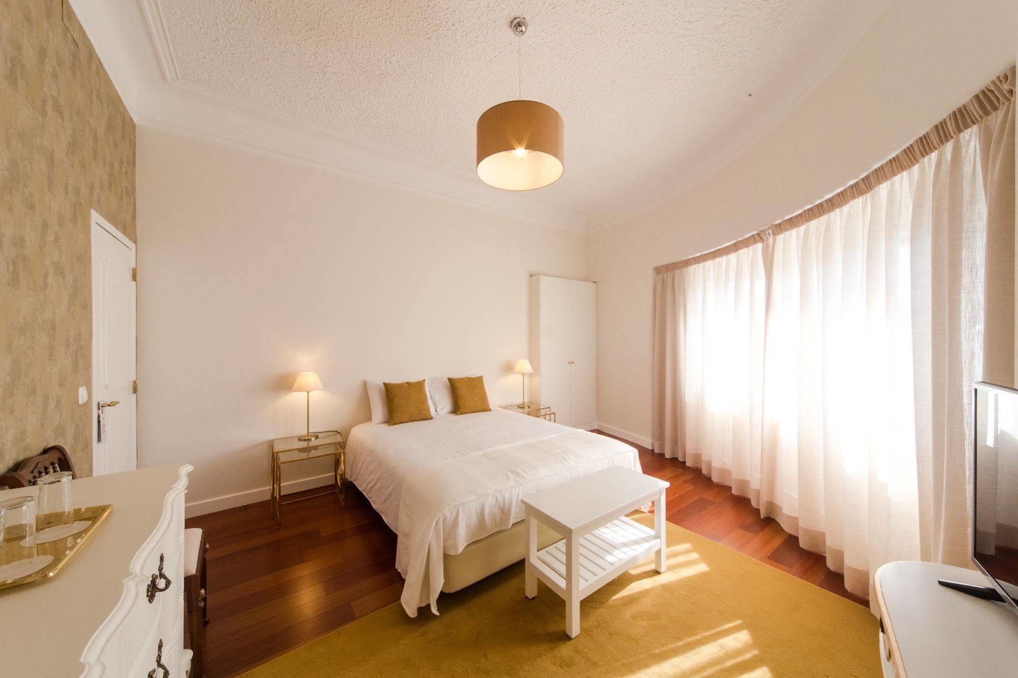 My House At 3* Estoril
