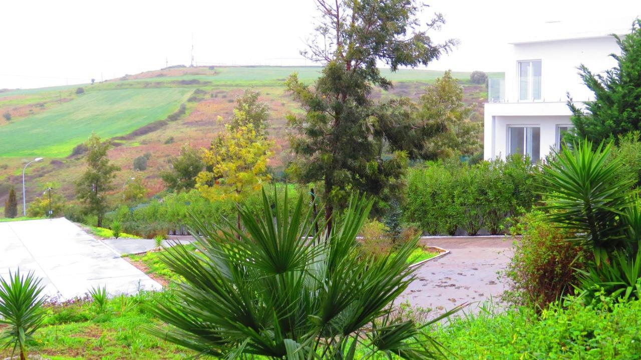 Hilltop Oasis Lisboa Oeiras