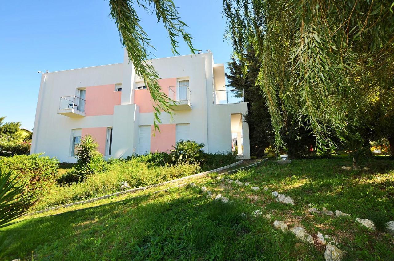 Hilltop Oasis Lisboa 4* Oeiras