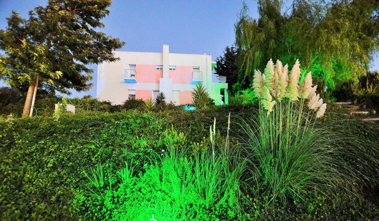 Hilltop Oasis Lisboa Oeiras