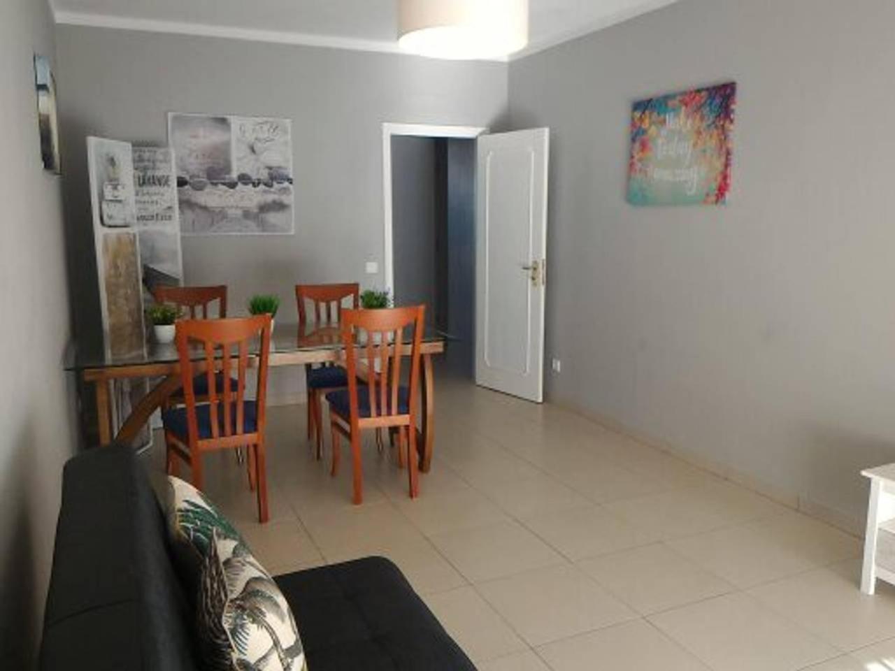 Apartment Ideal Location - Near