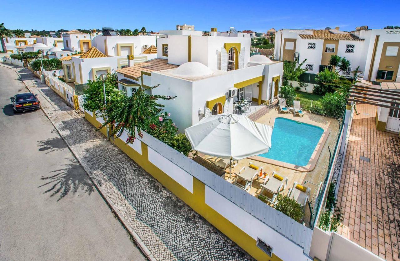 Villa Arines *