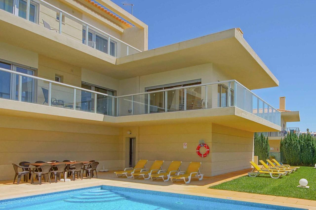 Villa Leonor *