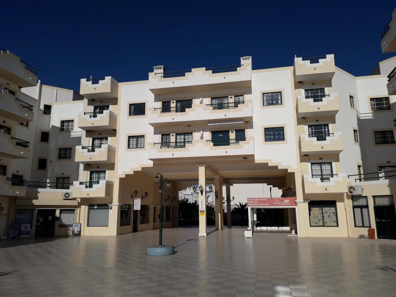 Duna Do 322 Alvor