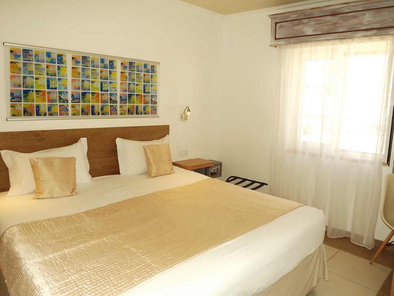 Hotel Mar Azul 2*