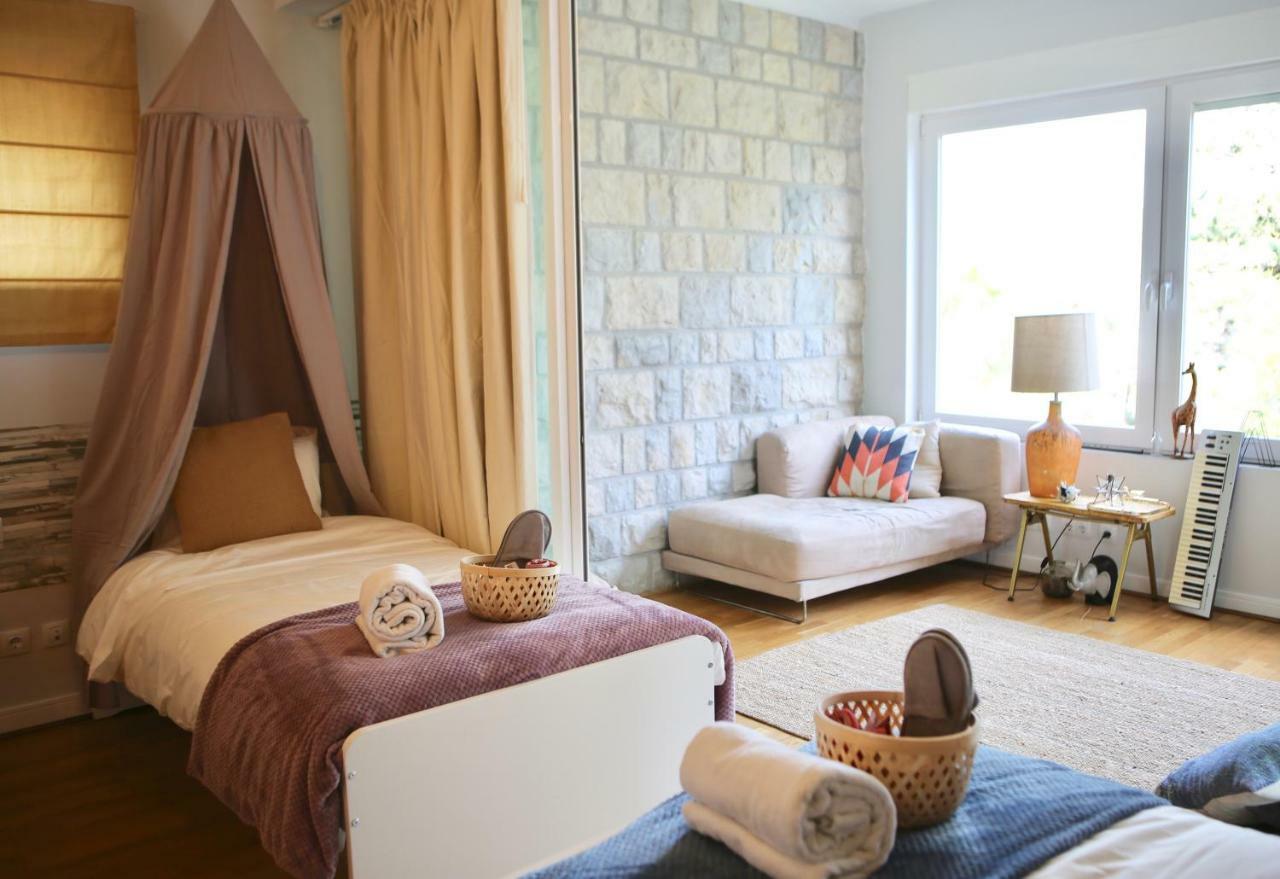 Soul Lab Eco Yoga Retreats 3* Alcabideche
