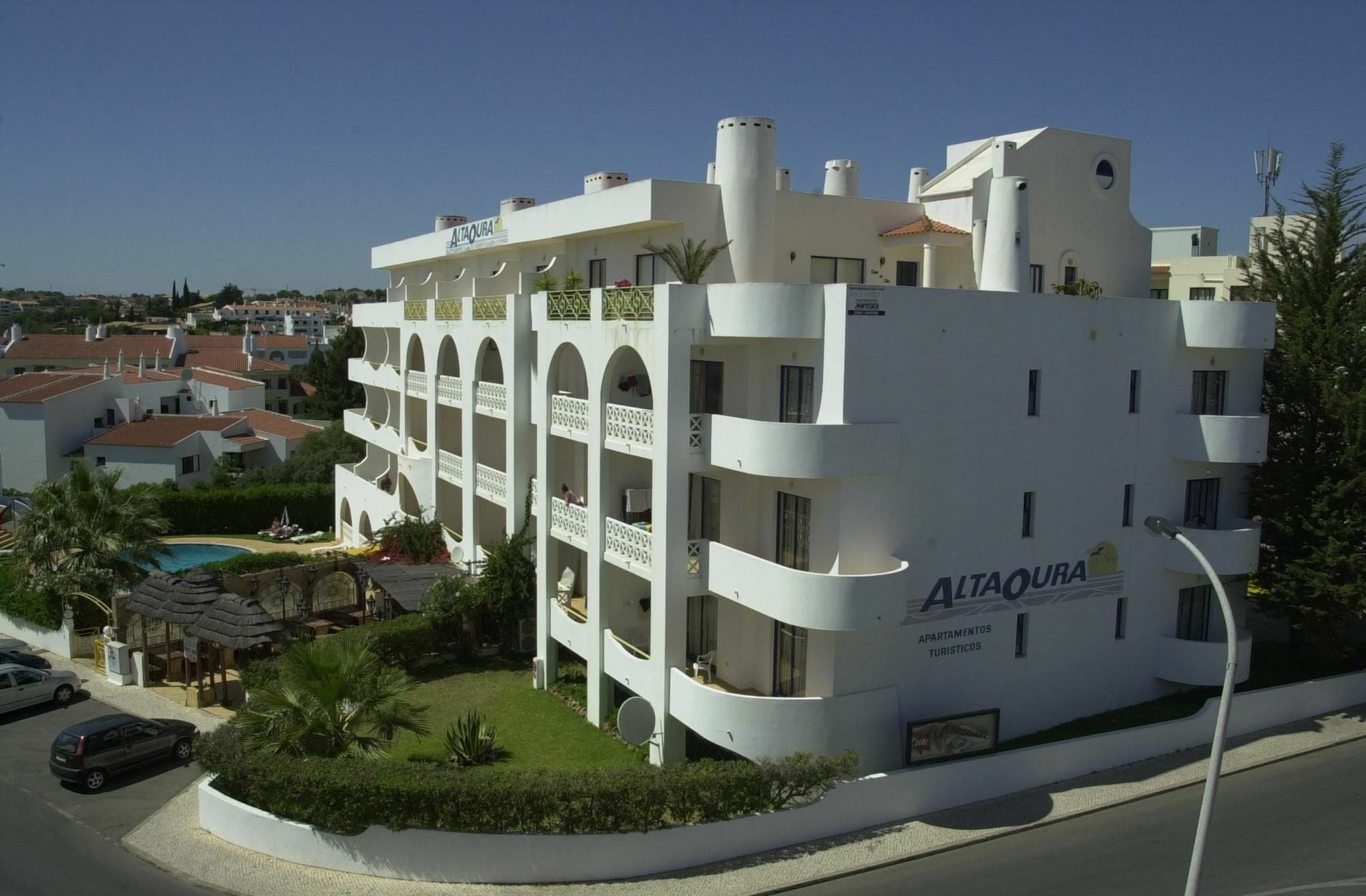 With One Bedroom In Albufeira, With Pool Access And Balcony Apartment