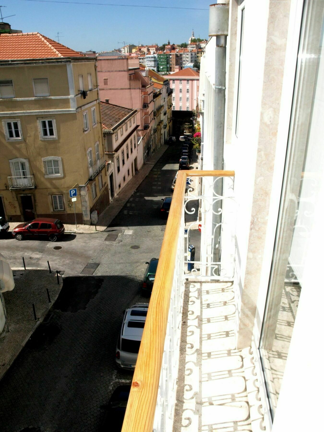 Apartment Feeling Discoveries *