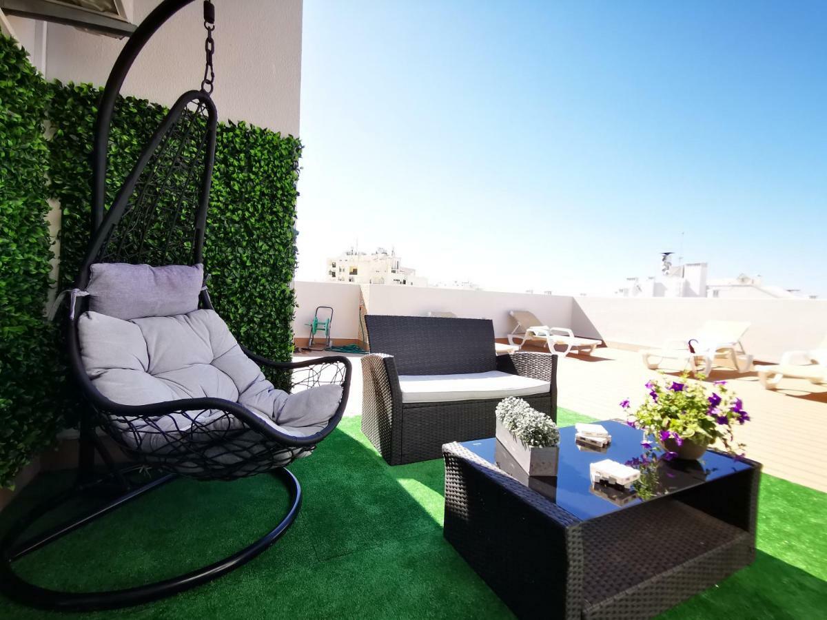Penthouse T3 Com Terraco E Bbq Apartment *
