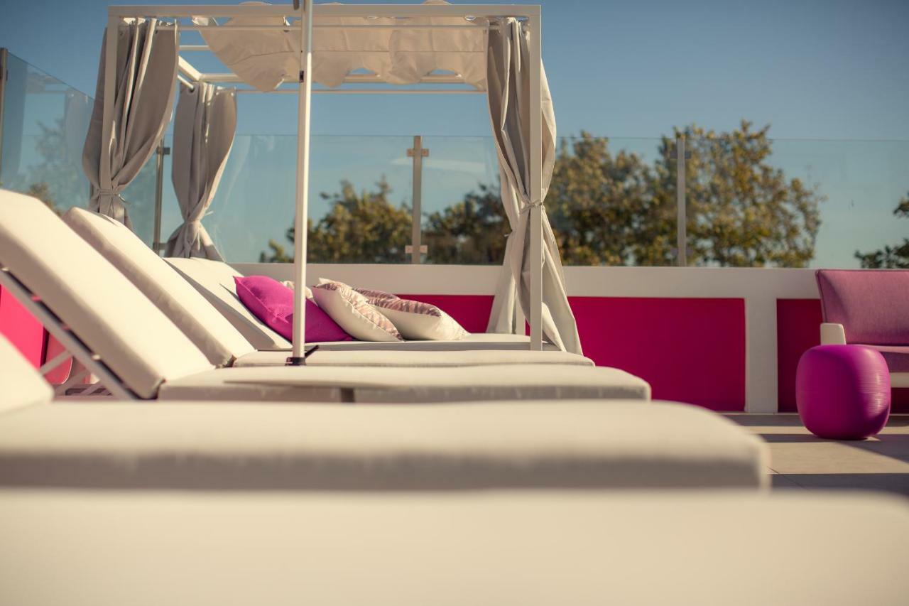 Chic 3* Parede