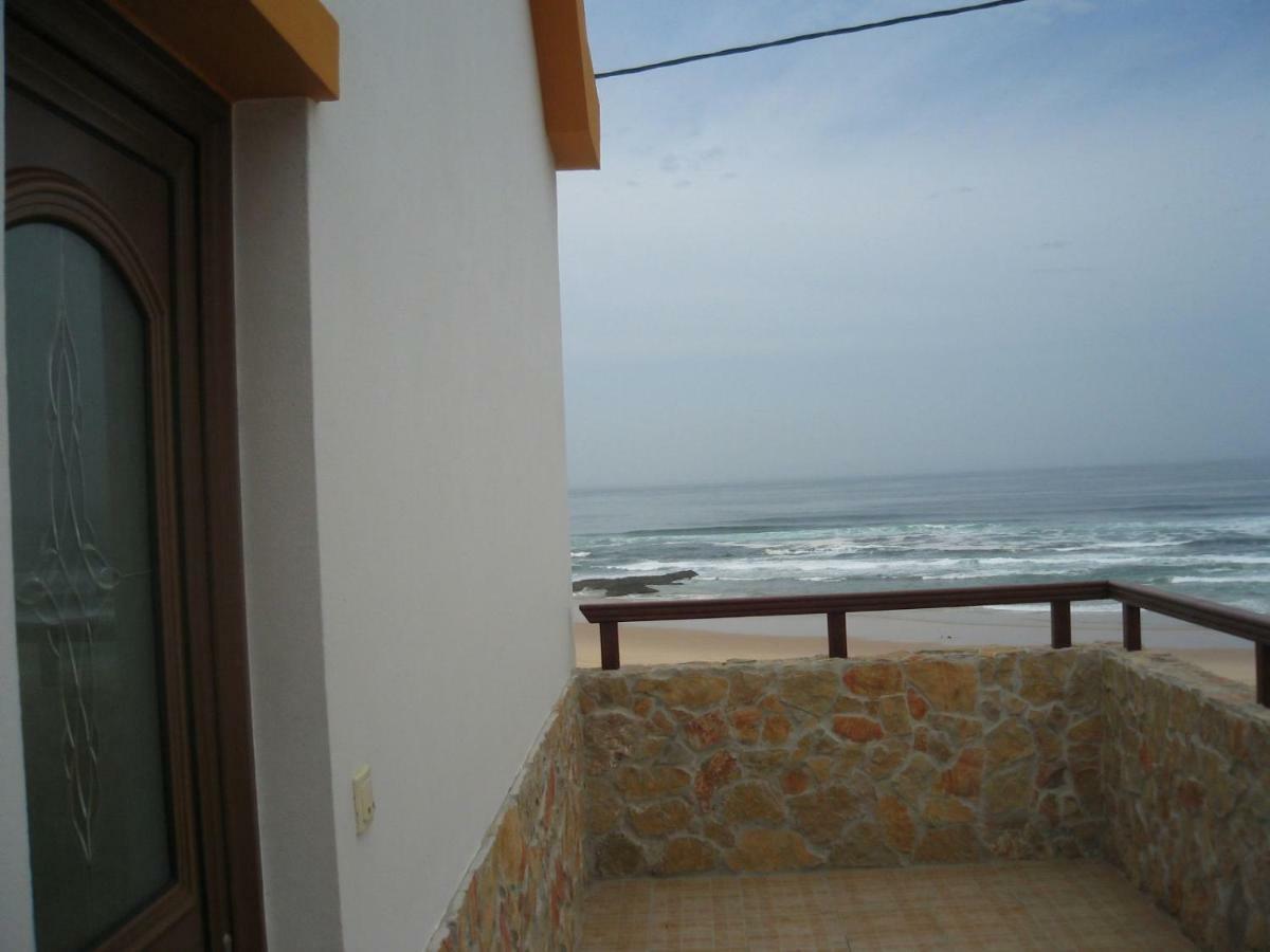 Lucas House 2 - Seabreeze Apartment