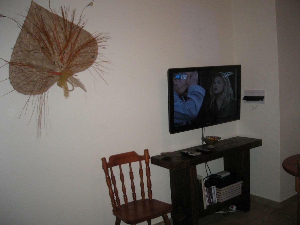 Lucas House 2 - Seabreeze Apartment *
