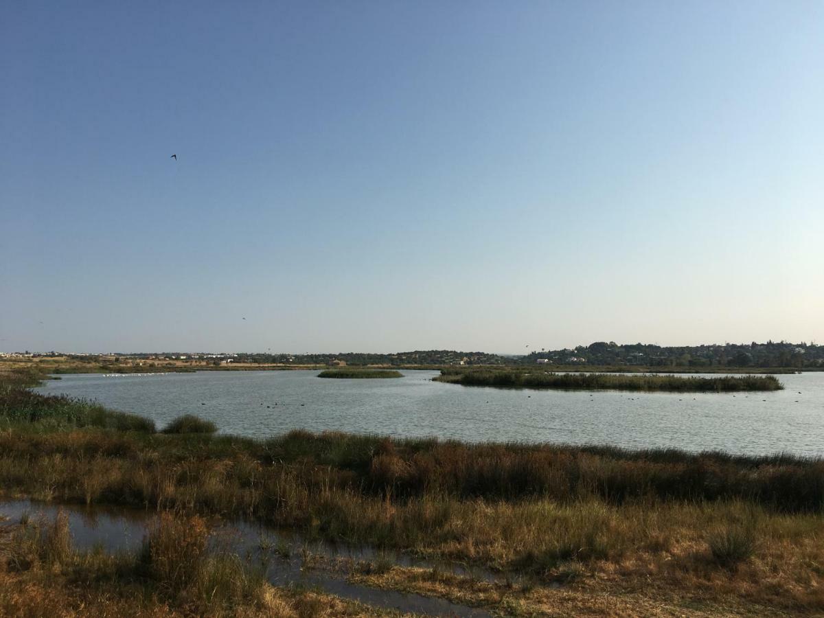 Herdade Dos Salgados Lagoas Apartment