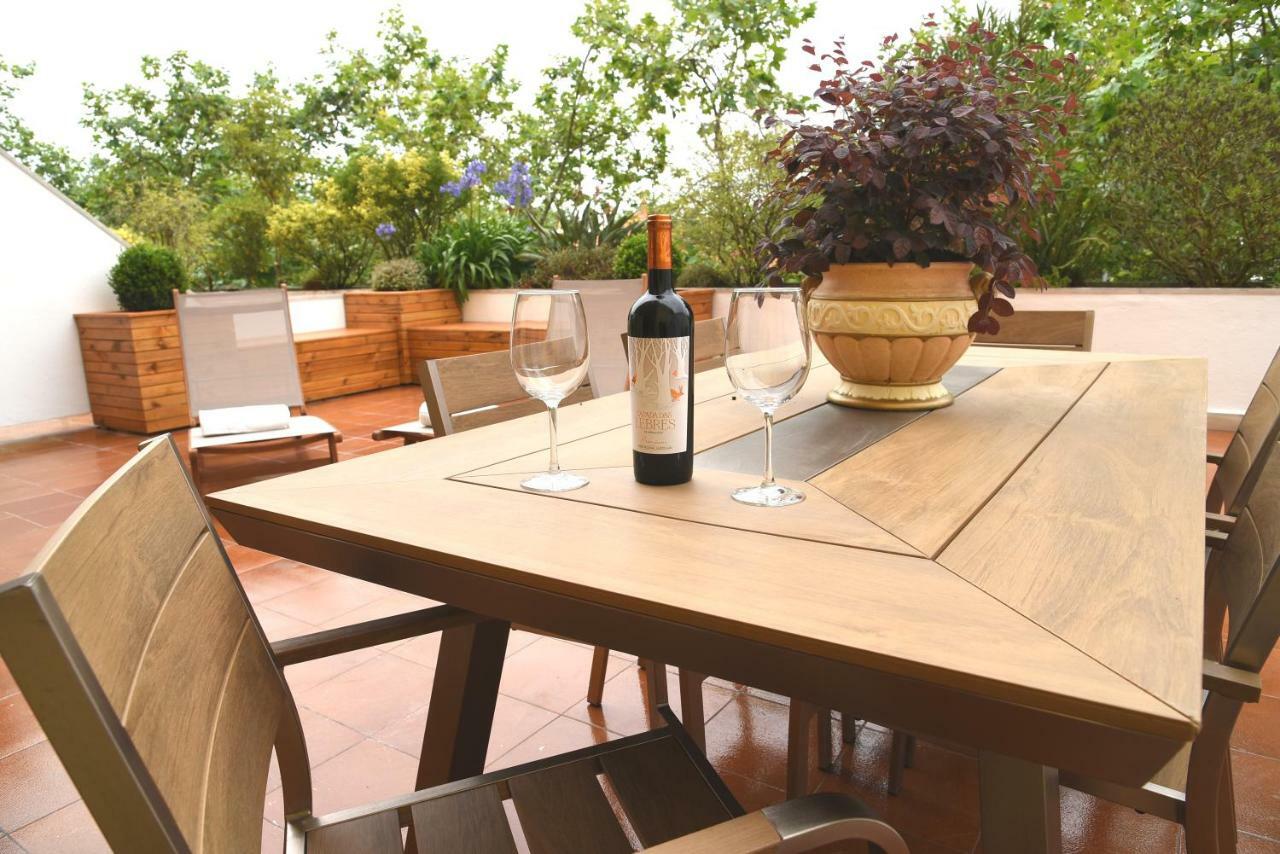 Apartment Charming In Village Sintra