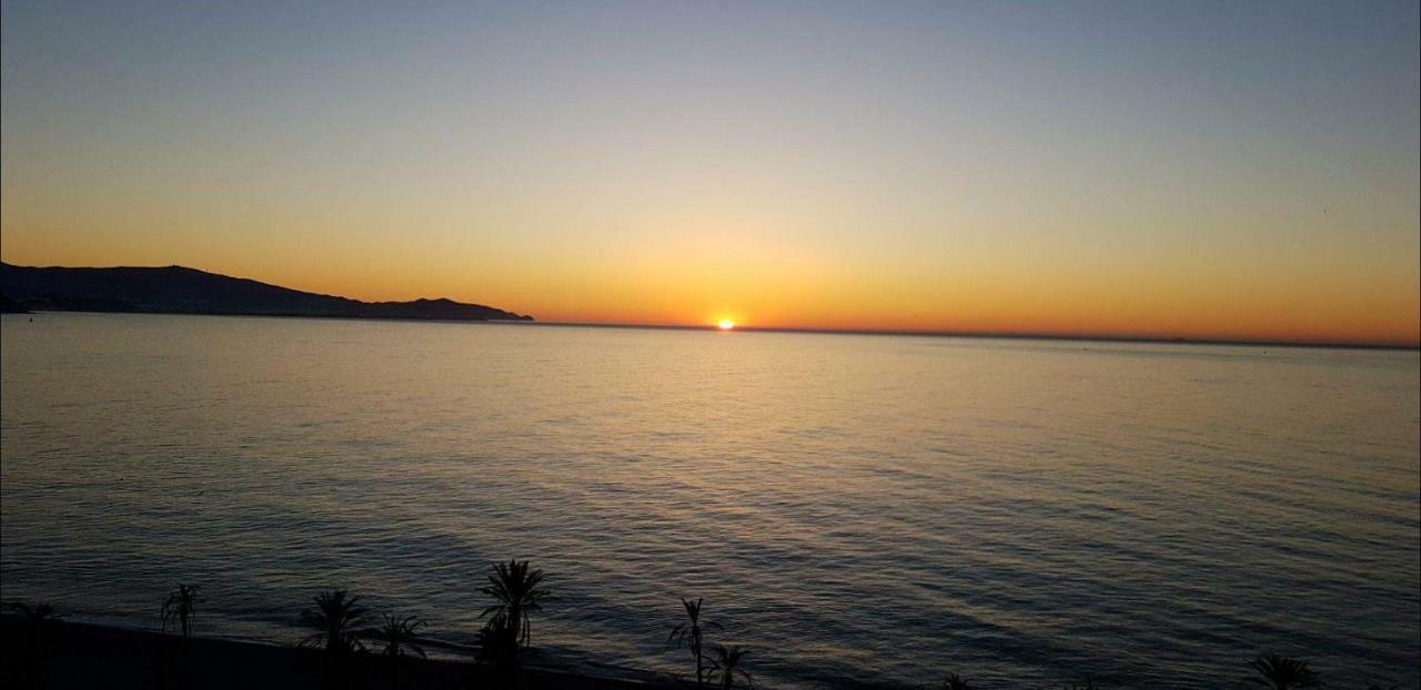 O Mar,o Sol,a Tranquilidade E A Seguranca De Um Lugar Apartment
